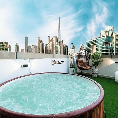 Next'House - Downtown Views Host Vandrehjem Dubai Eksteriør billede