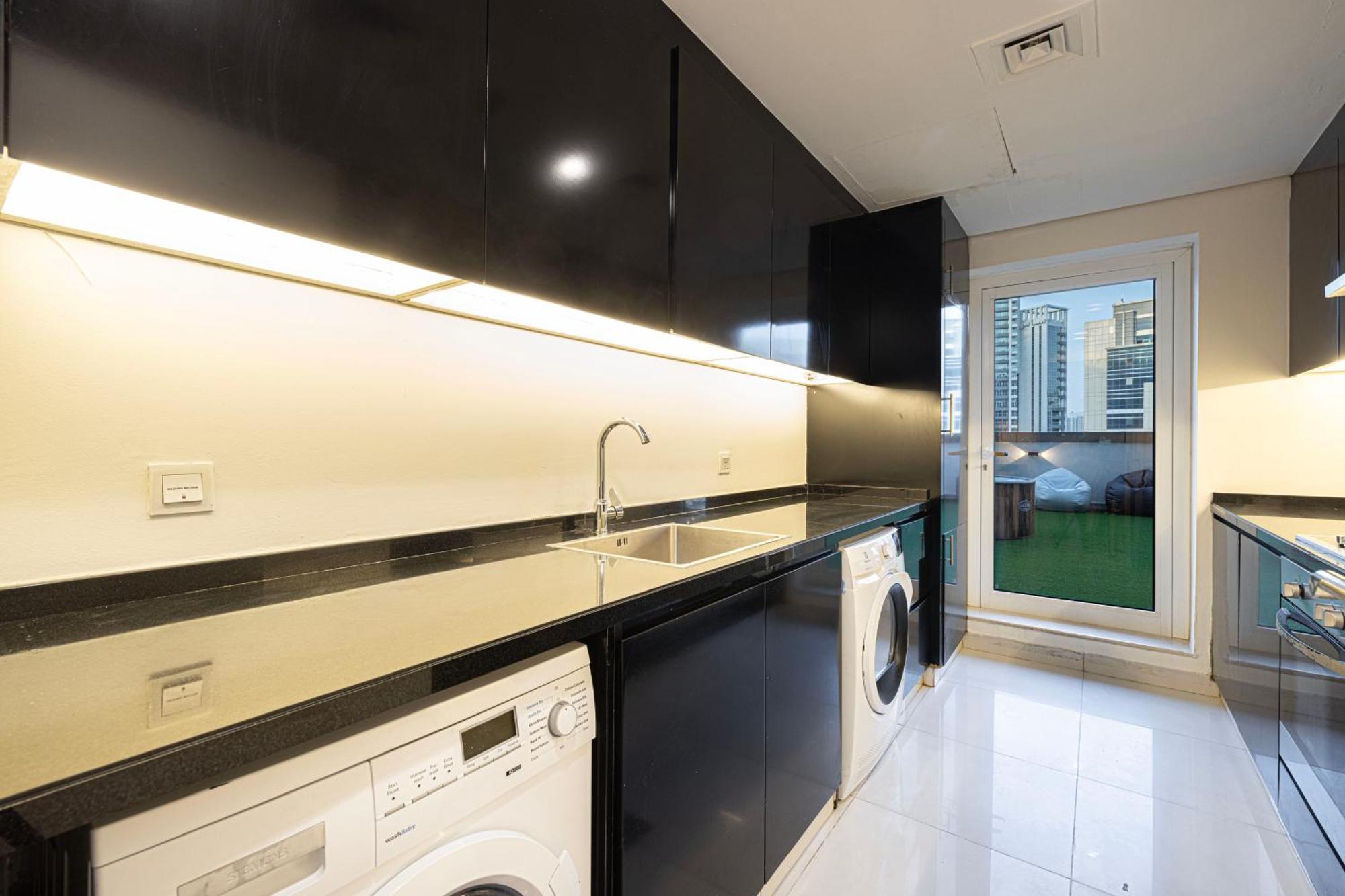 Next'House - Downtown Views Host Vandrehjem Dubai Eksteriør billede